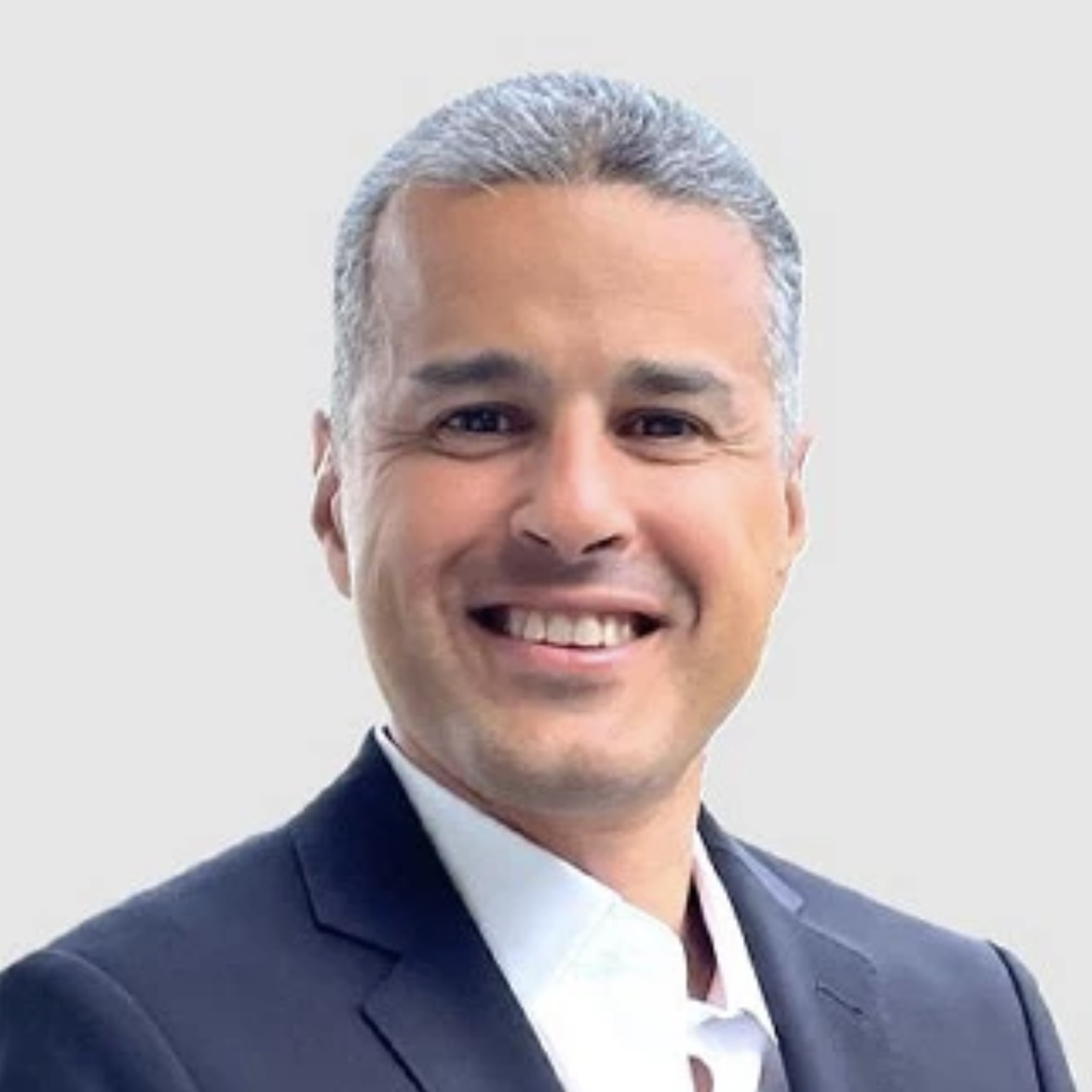 Karim Jeribi Global Industries Lead, DXC Consulting & Engineering Services